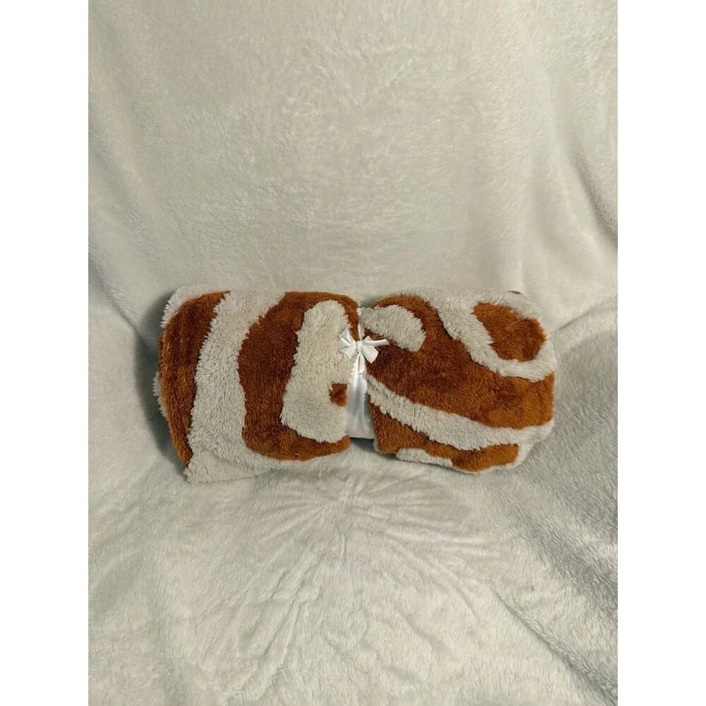 Seek Topography Throw Blanket 50